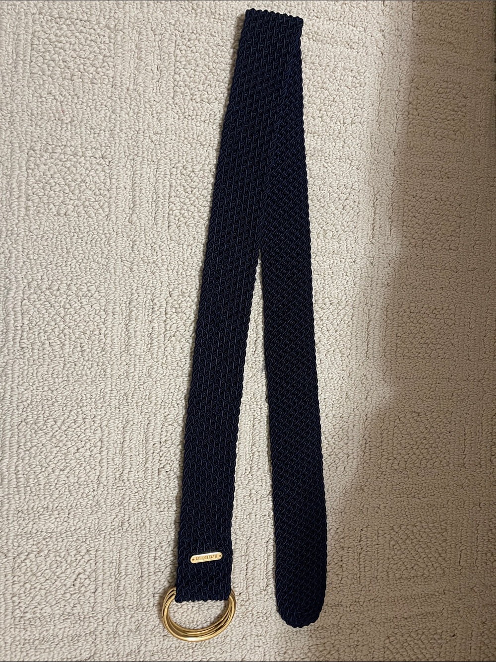 Ralph Lauren navy blue belt 45” excellent condition
Slight wear on the gold